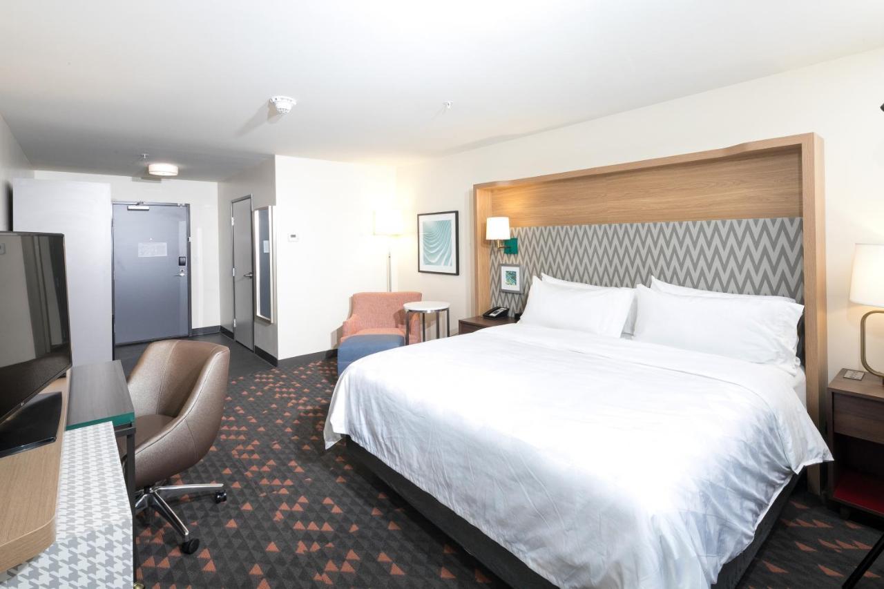 Holiday Inn & Suites Detroit - Troy By Ihg Экстерьер фото