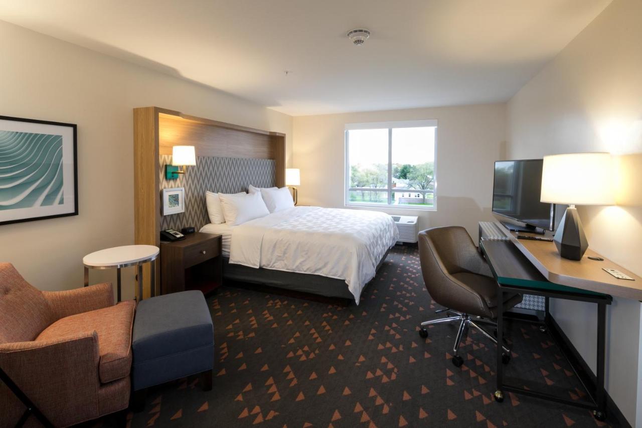 Holiday Inn & Suites Detroit - Troy By Ihg Экстерьер фото