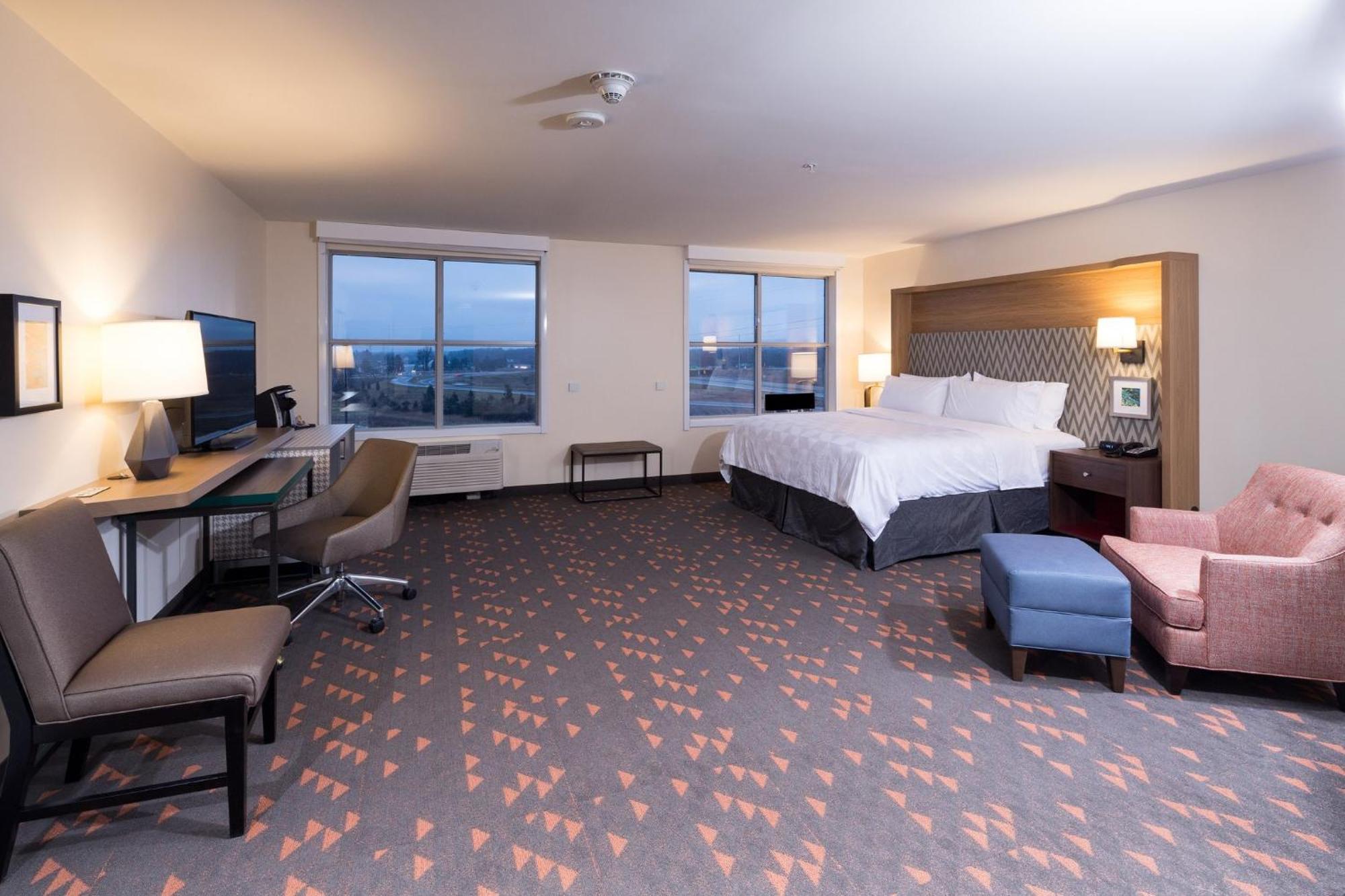 Holiday Inn & Suites Detroit - Troy By Ihg Экстерьер фото