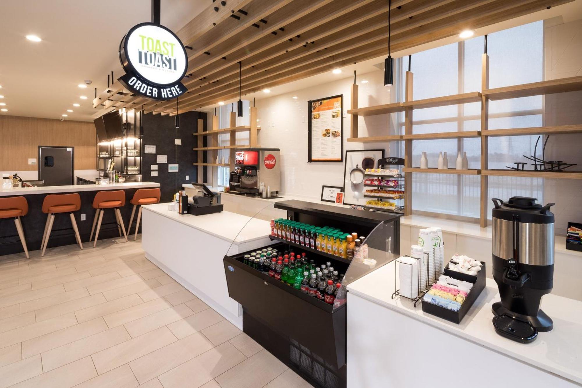 Holiday Inn & Suites Detroit - Troy By Ihg Экстерьер фото